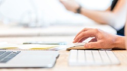 基本工資補貼明年1月上路！每人每月最高補助920元