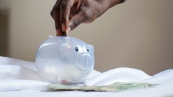 股票被多數人認為是最麻煩的遺產…「我的資產都是股票、基金，是否該為了孩子改變配置？」