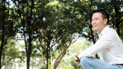 從暴紅「康安」到平民股神徒弟之路》吳鈴山：停損對我來說，就像喝水一樣自然