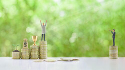 為什麼要投資？從窮人和富人捕漁差異，觀察錢滾錢的真諦！善用1招，打造長期被動收入