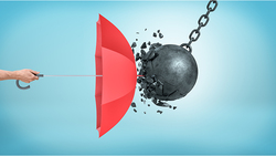 知道用醫療險轉嫁意外風險的重要，但怎麼買？留意3原則，才不會繳了保費卻拒絕理賠