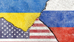 除了俄烏戰爭，還有3大風險蠢蠢欲動！善用「3層樓投資法」，不怕黑天鵝來襲