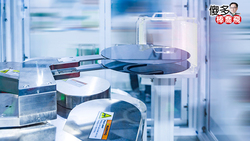 台積電一路跌，什麼時候該停損？年領百萬股利工程師棒喬飛：我看的是未來