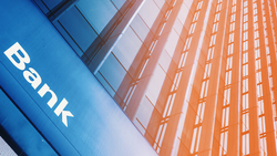 金融股體檢》壽險淨值衝擊，金融股還值得投資嗎？股市肥羊：這5檔價值浮現