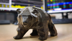 上市櫃航運業、半導體業及電子業海外投資，上半年賺破6000億，創史上新高