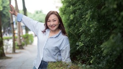 斜槓生活開啟下半場樂活人生！民歌女王鄭怡：打開心胸　才有賺錢機會