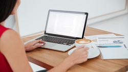 理科太太諮商筆記爭議》呂秋遠：100小時的筆記如果可以「陪伴度過最難過的時候」，對專業人士污辱性極強