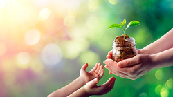 讓孩子從小就清楚知道理財對他一生的影響！想擁有高財商，必須做好2件事