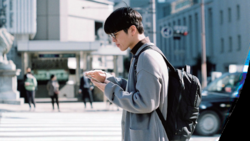 原生家庭不富裕，上大學都是用學貸...日籍Youtuber Tommy：帳戶收入是成就感來源