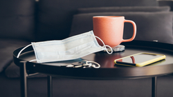 確診輕症免通報、免隔離，自主健康管理「0+N」3月20日開跑