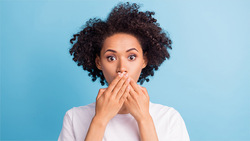 渴望升職卻又抗拒自我行銷？職涯發展顧問教你，如何克服6個心理障礙，在職場展現自己的能力