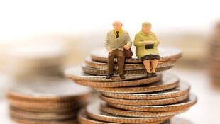 家中長輩有失智症疑慮，該如何避免錢財被覬覦？保險達人分享6大方法