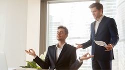 遇到職場豬隊友，該怎麼攤牌才能解決問題又不會和對方鬧僵？矽谷創業家分享10祕訣