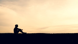 買完保險業務員就消失無蹤！保單孤兒怎麼辦？保險竟然可以自己處理！