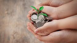 美國首位億萬富翁如何培養孩子金錢觀？從給兒子的家書中，看洛克菲勒家族為何能富過六代