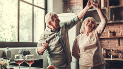 想擁有快樂的晚年，別老追憶當年勇...日本精神科權威建議：把重點放在自己獲得的事物上