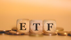 00940、00939對決！00940、00939ETF指數邏輯、成分股差在哪？選誰好？-Smart智富ETF研究室