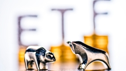 0050走了20年，00940 5天就達到！00940上市5大驚奇