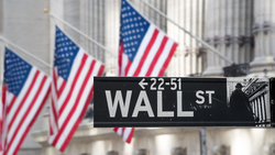   美股今年以來屢創新高，下半年該大膽入市還是戒慎恐懼