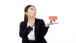 爸媽贊助頭期款買房，房貸每月卻高達6萬...買房前別忽略3個財務細節