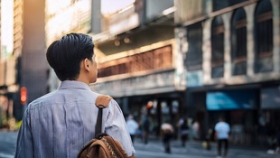 消防員靠投資39歲就退休！過來人分享：先累積本金，再靠複利滾動創造財