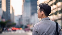 只會埋首工作是沒有用的！3招教你在美國捧到金飯碗