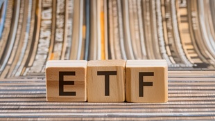 台股ETF規模10年飆32倍、ETF市場熱過頭恐釀危機？央行：應立專