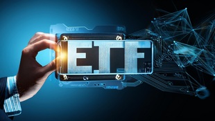 主動式ETF值得長期投資？比被動式ETF更好？投資老手曝看法：報酬率