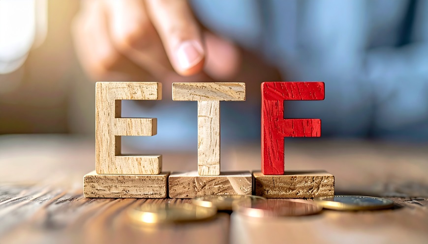 追求超額報酬選主動式ETF？專家：修正時被動式ETF較具支撐力，不必二擇一