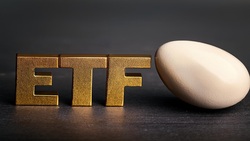 00919規模衝破4000億，換股後為配息大添柴火？專家揭00919的「配息盤算」