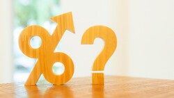   升息還是降息？華許6月首會牽動債市，內外資同發聲：Fed面臨兩難，短天期非投等債才能攻守兼備