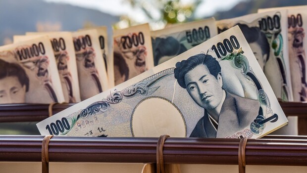 哈日族的日圓新出路！國內首張日圓計價終身壽險，宣告利率喊到3%