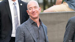 亞馬遜聘用標準高、花2個月找不到人，創辦人貝佐斯：只錄用最優秀的人才