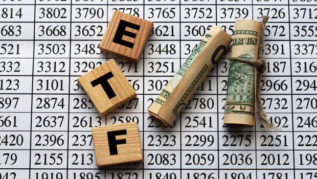 4檔ETF，用3個步驟買進賣出