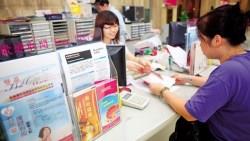 Fed降息貼近零利率，跟銀行借錢也不用付利息了嗎？理財專家：別傻了