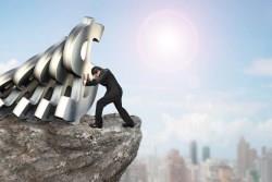 景氣燈號黃藍燈亮警訊，金管會：上市櫃營收仍穩健