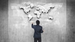 2020年投資展望》存股族定期定額宜先減碼、基金可錢進東協…