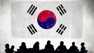 韓股殺聲中，「韓版0050」逆風問世！大華銀投信：KOSPI已在築底