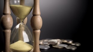 債券基金為何受歡迎？基金黑武士：不會暴漲暴跌，但能給你穩定現金流