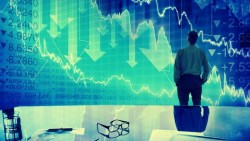 股價腰斬，該進場攤平嗎？把握3原則，不怕買高賣低，這樣穩穩賺最安心