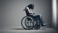 遭遇傷病、治療後也無法痊癒怎麼辦？只要符合5條件，就能申請失能給付！