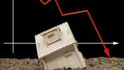 俄烏開戰》戰爭引發台海聯想，2月房市信心指標暴跌