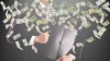 跟著有錢人投資，要怎麼選股？專攻富人商機的經理人這麼說……