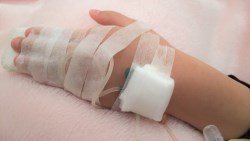 保障達22項常見疾病，重大傷病險新制上路！理賠依據放寬，但保費預估漲價5%