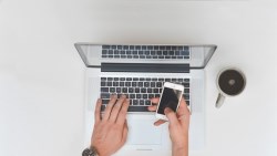 PCR陽性沒收到疫調簡訊怎麼辦？健保快易通APP就能填資料！