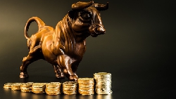 金融股1月自結EPS公開，富邦金成長率158%居冠、日盛金現金殖利率逾6%！