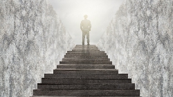 經濟衰退，股市一定會崩盤嗎？4個理由分析：就算經濟好轉，股市也不一定受惠